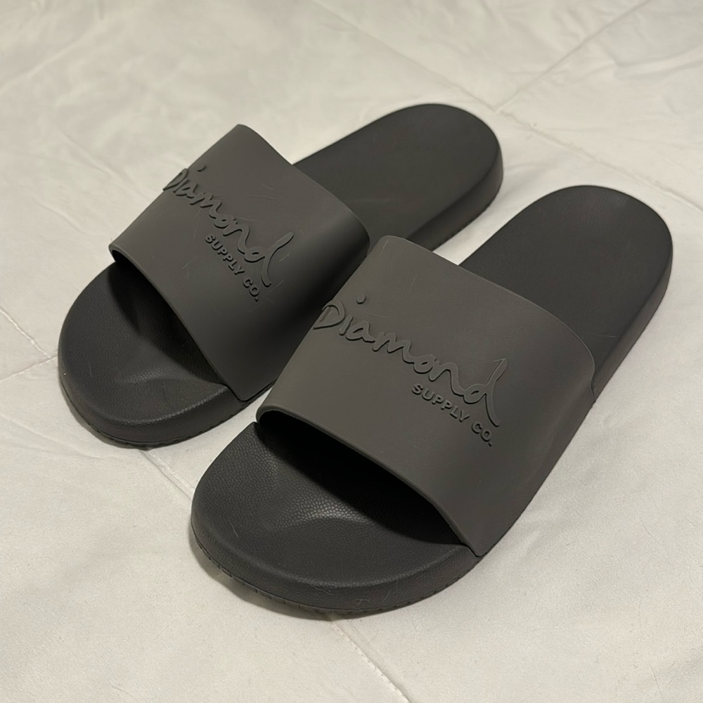 Men’s Diamond slides